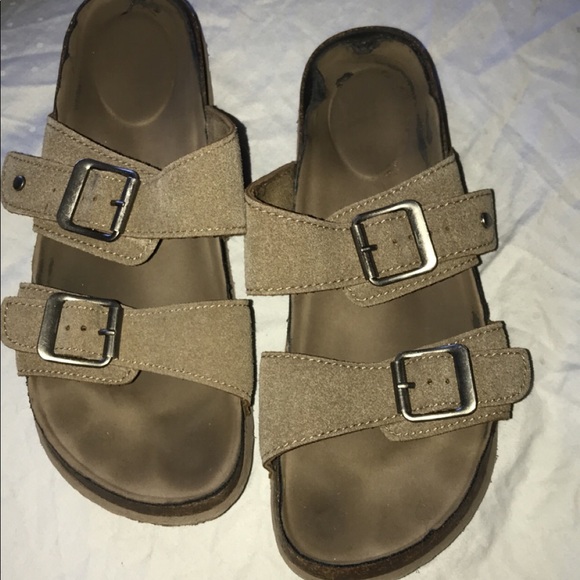 Sandals - Picture 2 of 2